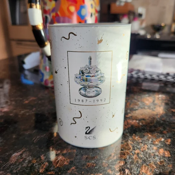 Swarovski Crystal SCS 1992 5th Anniversary Cake Figurine 169678 Retired MIB - Picture 8 of 8